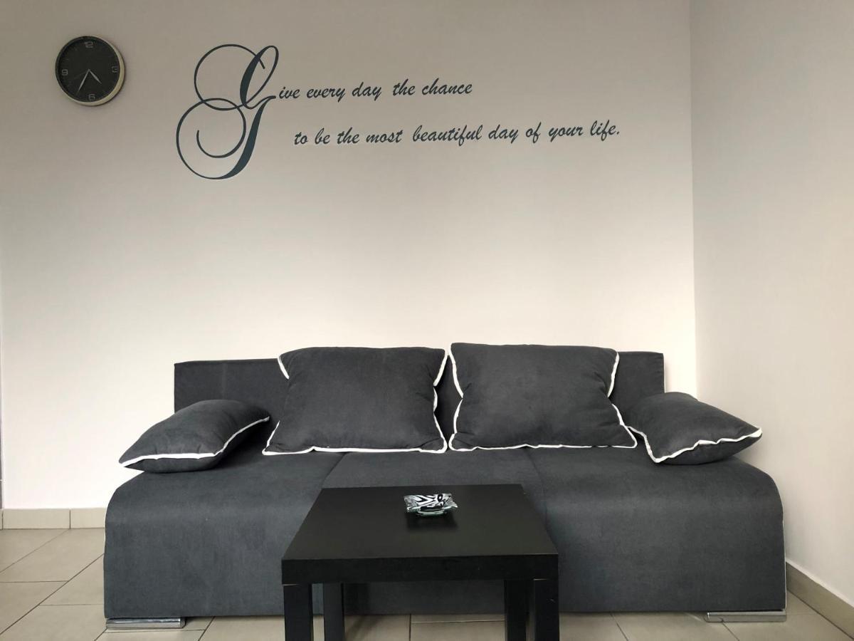 Apartmani I Sobe Ivancic1 Novi Vinodolski Luaran gambar