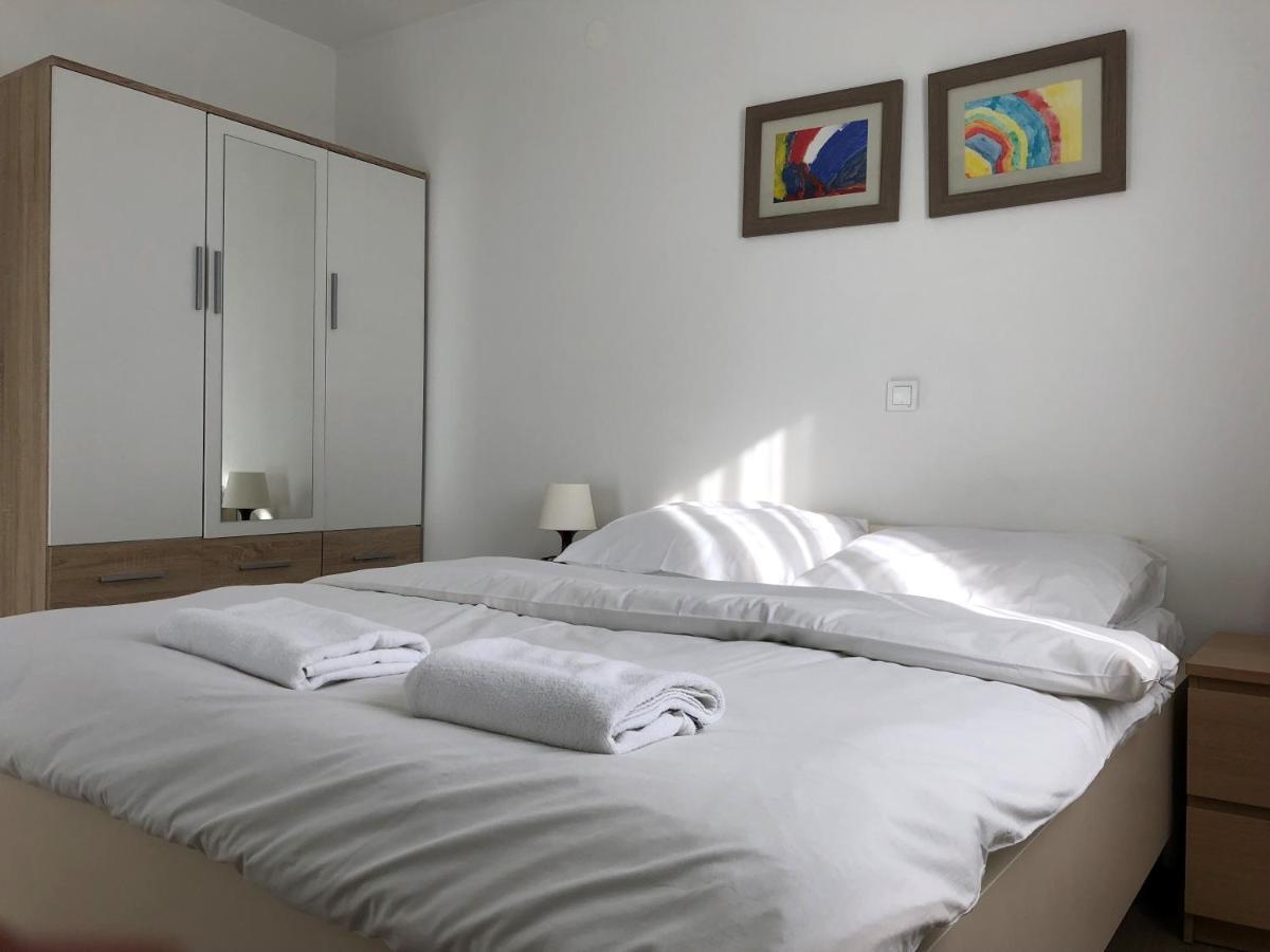 Apartmani I Sobe Ivancic1 Novi Vinodolski Luaran gambar