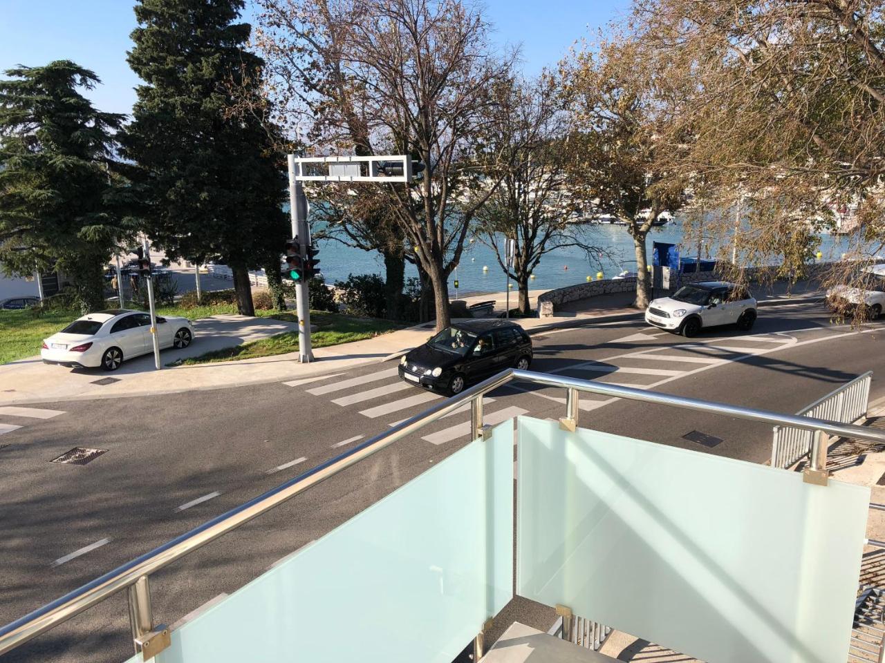 Apartmani I Sobe Ivancic1 Novi Vinodolski Luaran gambar