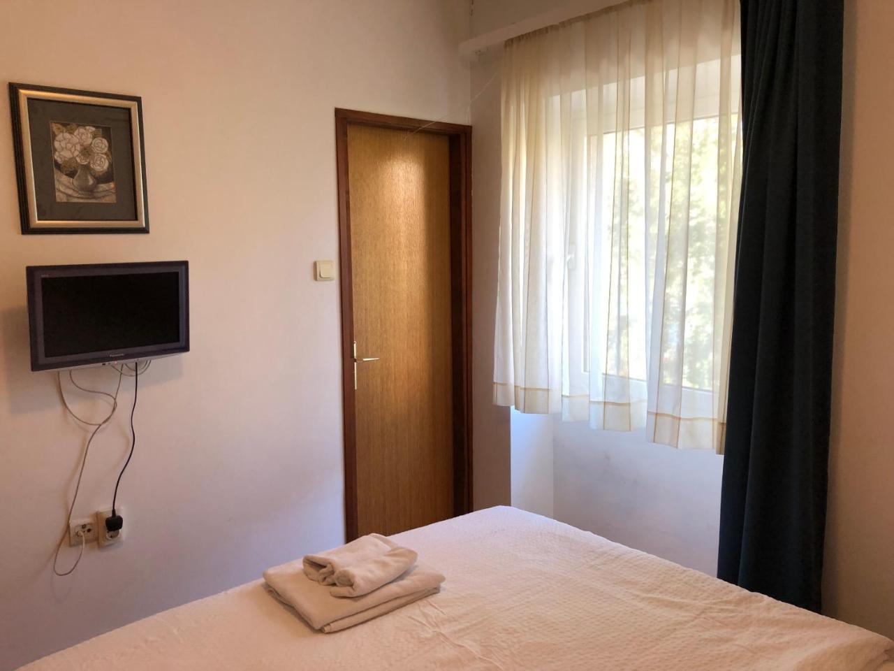 Apartmani I Sobe Ivancic1 Novi Vinodolski Luaran gambar